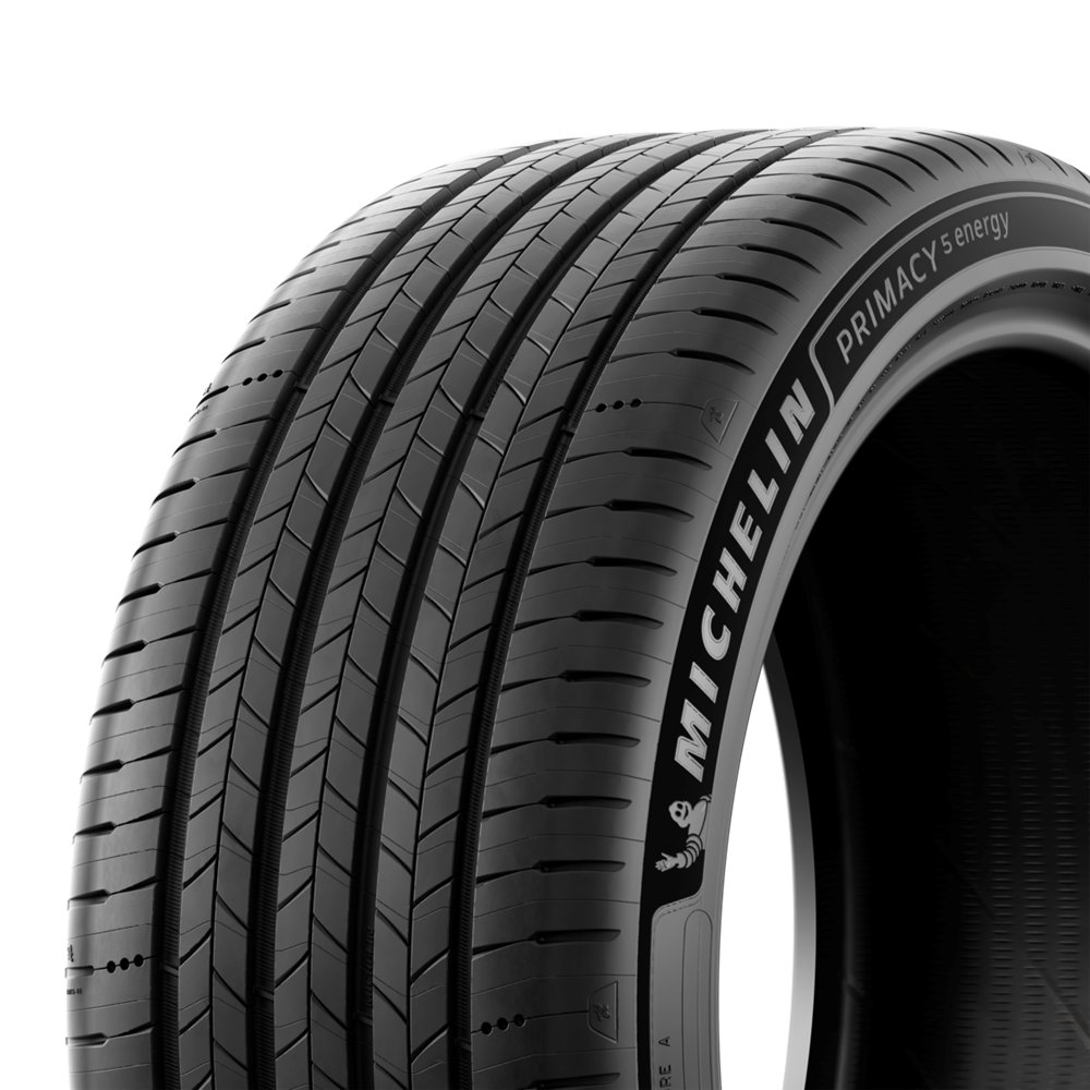 ลายดอกยาง MICHELIN PRIMACY 5 energy ระยะใกล้