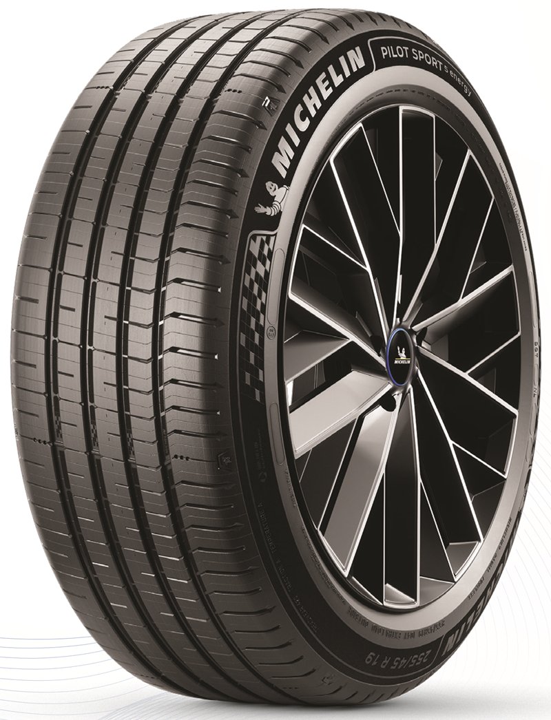 ยาง MICHELIN PILOT SPORT 5 energy พร้อมล้อแม็ก มุมเฉียง